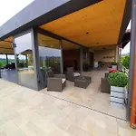 Дом отдыха Tiziana Relax And Pool ,wine & Food *