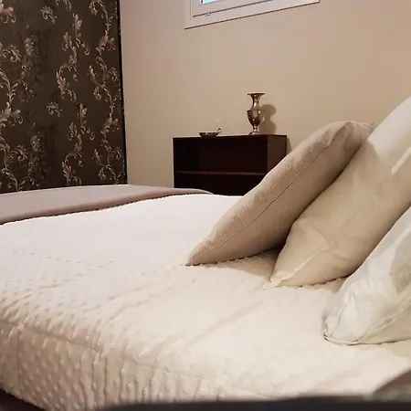 Tiziana Relax And Pool ,wine & Food Holiday home Moriondo Torinese