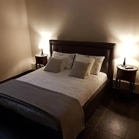 Tiziana Relax And Pool ,wine & Food Holiday home Moriondo Torinese