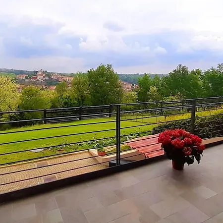 Tiziana Relax And Pool ,wine & Food Holiday home