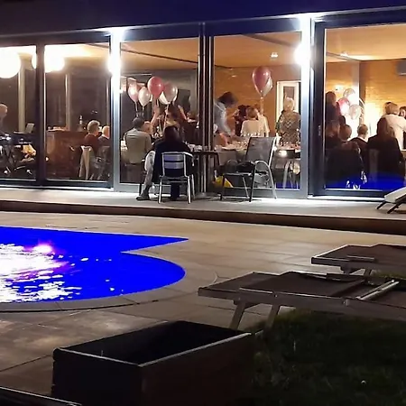 Tiziana Relax And Pool ,wine & Food Holiday home Moriondo Torinese
