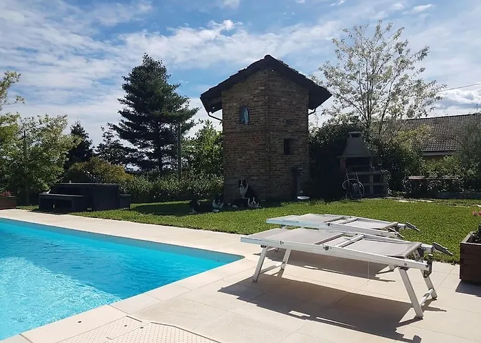 Tiziana Relax And Pool ,wine & Food Holiday home Moriondo Torinese