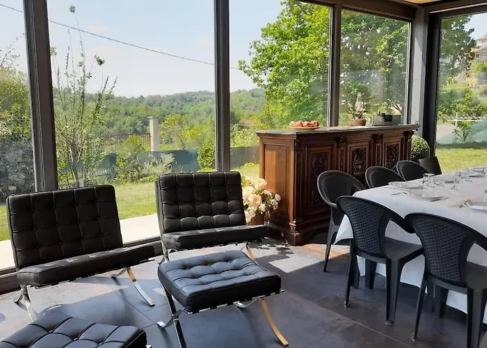 Tiziana Relax And Pool ,wine & Food Holiday home *