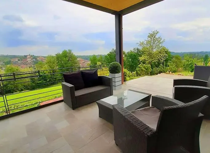Holiday home Tiziana Relax And Pool ,wine & Food Moriondo Torinese