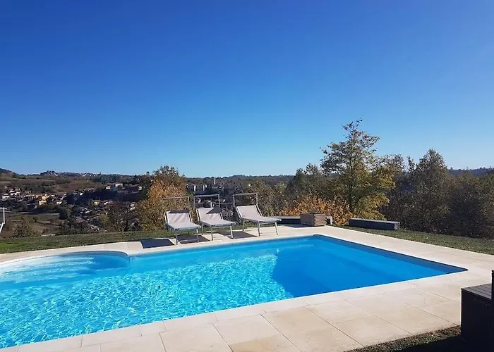 Tiziana Relax And Pool ,wine & Food *