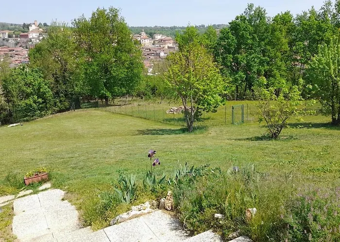 Tiziana Relax And Pool ,wine & Food Holiday home