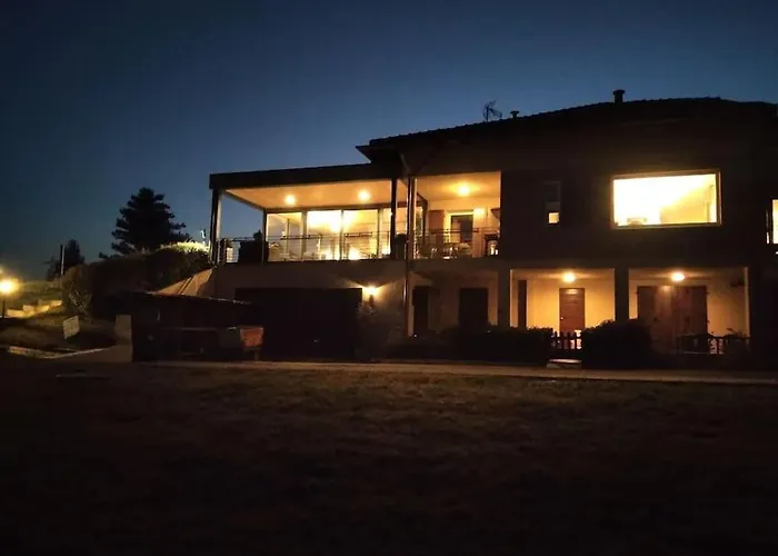 Tiziana Relax And Pool ,wine & Food * Moriondo Torinese